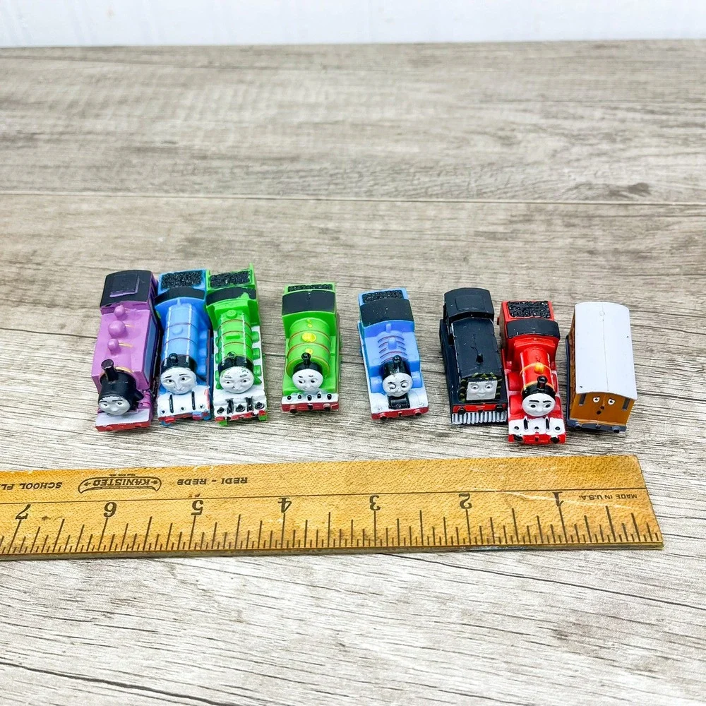 Thomas & Friends Mini Train Engine Lot of 8 Thomas James Percy Gordon Mavis